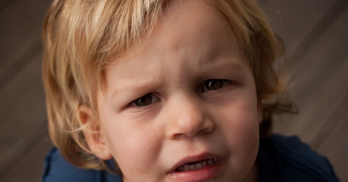 Как отучить ребенка ныть по любому поводу в 5-7 лет, что делать?