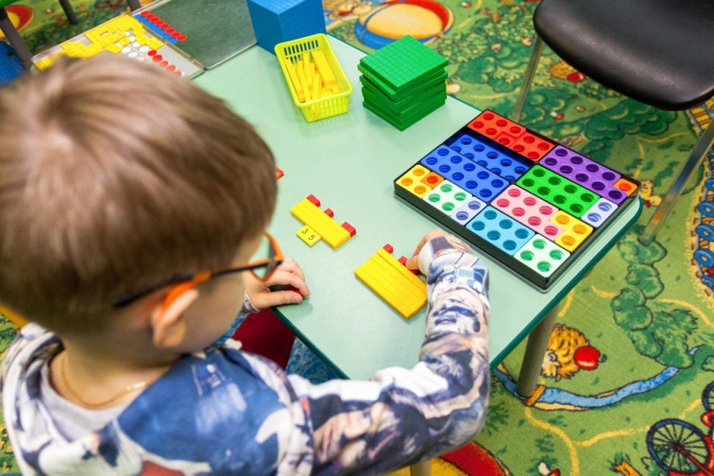 Сложное поведение: дети и подростки с расстройством аутистического спектра | autistic city